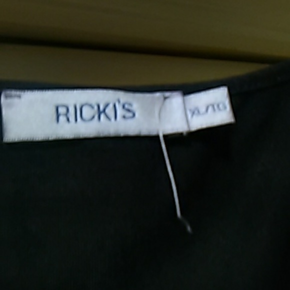 Ricki's Black and Gray Rust  Patterned Blouse - Picture 5 of 6